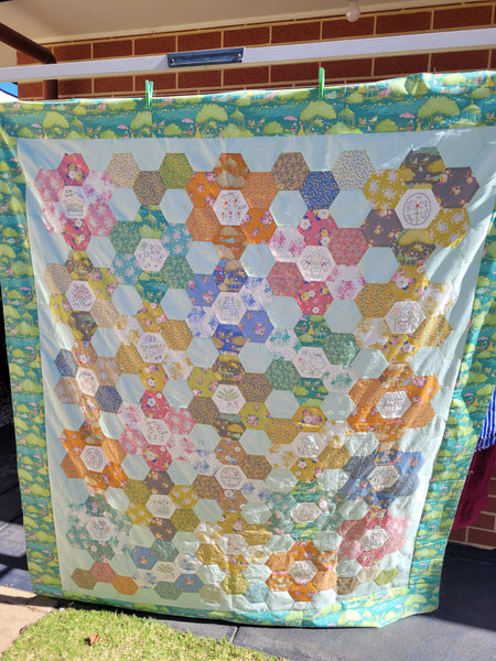 Willowbrook Hexie Quilt BOM by Natalie Bird