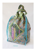 The Blithe Bucket Bag by Arabesque Scissors