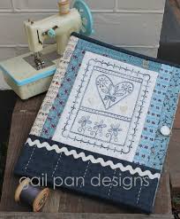 Gail Pan Designs - Heartfelt Sewing Folder